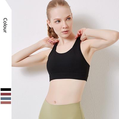 China Breathable Bottle Sports Fitness Gym Singlet Yoga Sports Bra Recycled Women's Backless Fitness Bra Viable Plastic Sports Bars Accpted for sale