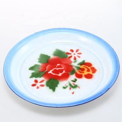 China Viable Antique Vintage Enamel White Metal Tray Dinner Dish Plates for sale