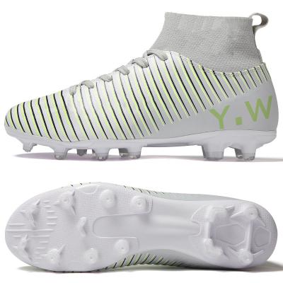 China Wear-resistant Factory AG Long Spike Artificial Grass Outdoor Men's Training Football Boots Shoes Shin Gurds Size Pakistan White Soccer Boots for sale