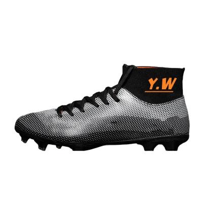 China Wear-resistant Factory Direct Sales Long Nail High-top Socks Sneakers Sports Grass Training Football Shoes 100 Button Shop Buy Shoes Football for sale