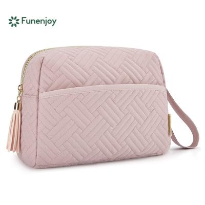 China Stylish Spacious Fashion Makeup Bag Cosmetic Pouch For Purse Travel Zipper Pouch Toiletry Bag Water Resistant Makeup Accessories Organizer for sale