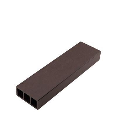 China Hoyeah New Arrival Latest Design Waterproof Outdoor Rectangular Tube Wood Plastic Composite Decking for sale