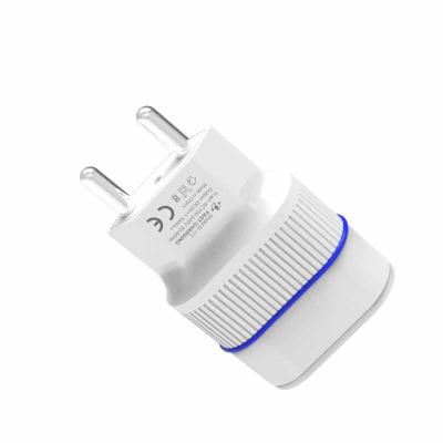 Cina New Products 30w Mobile Phone Charger Plug DC USB Travel Charger 2 Ports USB Fast Charging Dual Output in vendita