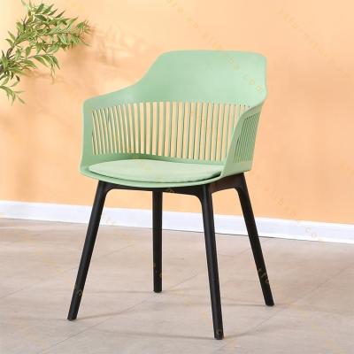 China Foldable comedor sillas style simple baratos color customized fabric dining chair for sale