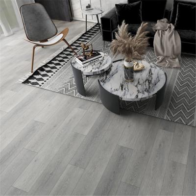 China free sample 8mm embossed wood china laminated luxury cheap price oak AC4 12mm HDF waterproof wood flooring for sale