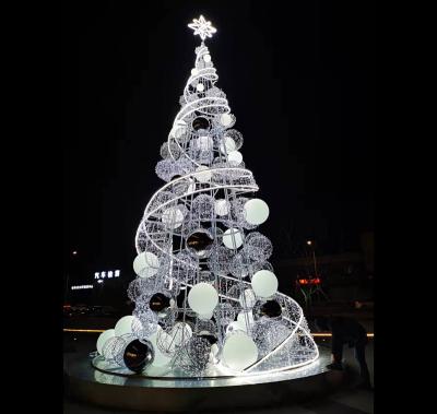 China Custom Fashion LED Christmas Tree Supplier Outdoor Commercial Giant Christmas Tree Decoration Christamas Pattern Light China For Decoration for sale