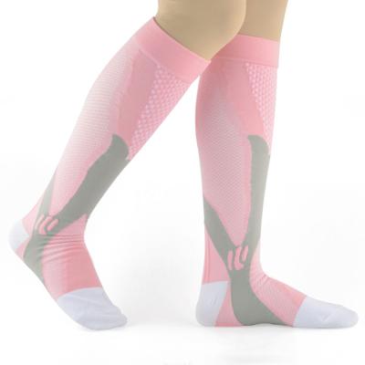 China 2021 Custom Logo Men Sports Compression Socks For Factory Breathable Cheap Price for sale