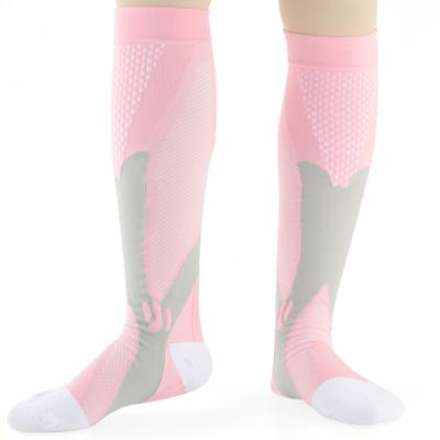 China Breathable Slim Knee High Compression Men's Running Sports Socks for sale