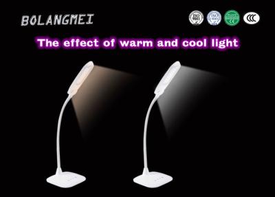 China Flexible goose arm rechargeable LED table lamp with two color temperature for sale