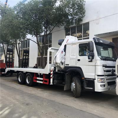 China TRUCK CRANE 6x4 Sinotruck Cargo Truck With Truck With Crane 10 Tons for sale