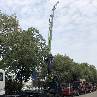 China TRUCK CRANE 8x4 Dongfeng HOWO truck with 25 tons palfinger cranes for sale