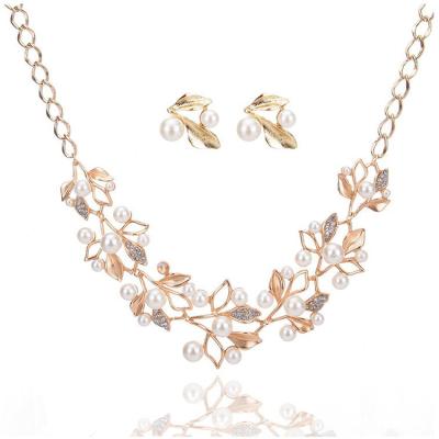 China Romantic 18k Gold Plated Jewelry Necklace And Earrings Set Bridal Cheap Wedding Jewelry Design for sale