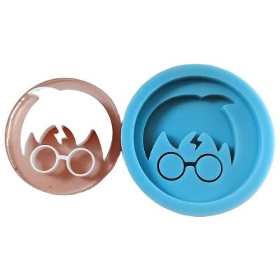 China 3403 Viable Shiny Destroy Pottery Silicone Mold For Badge Coil Phone Socket for sale