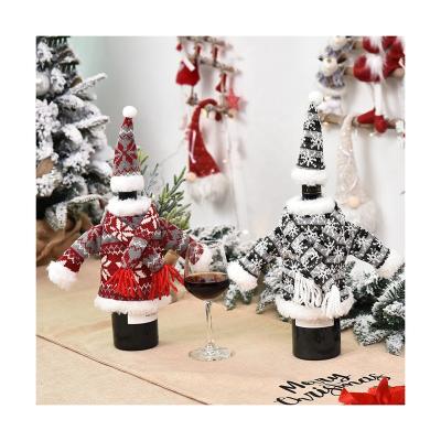 China Beautiful Handmade Christmas Multicolor Theme Latest Design Wine Bottle Cover Costume (Hat Cover, Bottle Cloth, Scarf) for sale