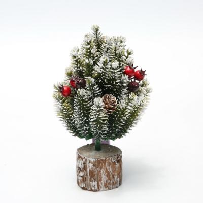 China 19cm Mini PE Table Top Christmas Trees Christmas Decoration Handmade Artificiais de Natal d'arvores de natale arbol de navidad for sale