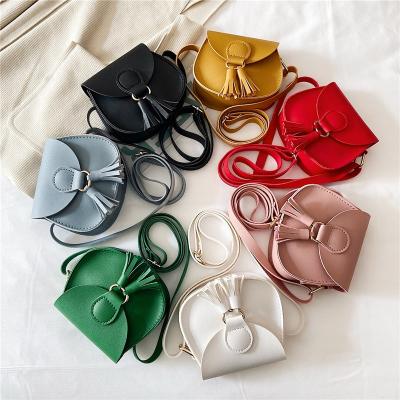 China New Mini Shoulder Bag Eco-friendly Material Cute Diagonal Fringe Decoration Small Satchel for sale