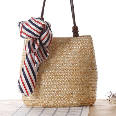 China Fashion& 2022 Summer New Style Straw Woven Woven Bag Leisure Vacation Messenger Bag Beach Shoulder Casual Bag for sale