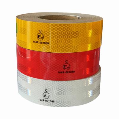 China 2 x 150 pés ECE 104 fita refletiva visível branco vermelho amarelo à venda