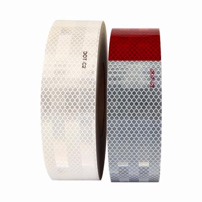 China PMMA Dot Red Reflective Tape Auto-Adesivo para Aviso de Veículo Remolque à venda