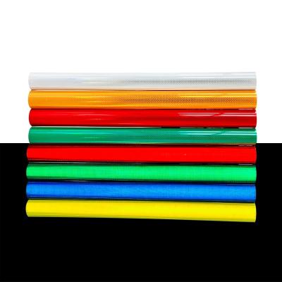 China 1.22 X 45.7m Diamond Grade Type Micro Prismatic Reflective Sheeting For Safety Product for sale