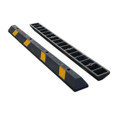 China Hot Sale Black+Yellow Rubber Car Stopper Parking Wheel Stop Wear-resisting System For Truck for sale