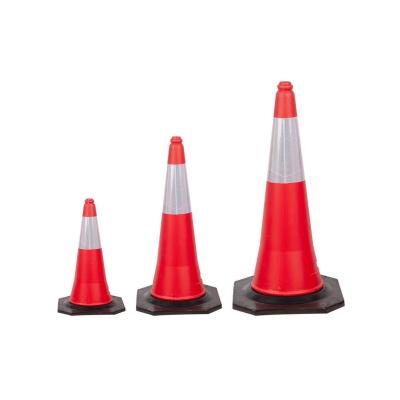 China Highway Warning Road Warning PE+rubber Base High Visibility Reflective Safety Traffic Cone for sale