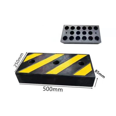 China Chinese Manufacturer Parking Lot Wear-resisting Yellow Reflective Stripes Wall Rubber Bumper for sale