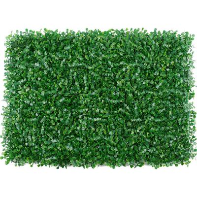 China 4*25m Outdoor High Quality Artificial Mat Golf Green 0.8cm Grass And Sports Flooring for sale