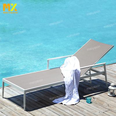 China Customizable outdoor weather furniture moderndesign hotel balcony pool use white aluminum outdoor lounge chair for sale