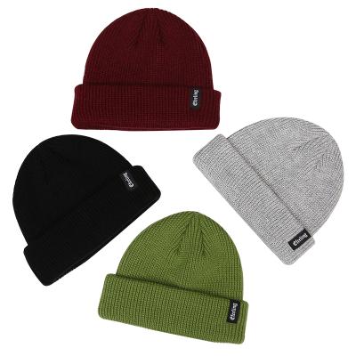 China Adults COMMON Warm Winter Sale Beanie Hats Custom Beanies With Woven Label Acrylic Knit Beanie Cap for sale