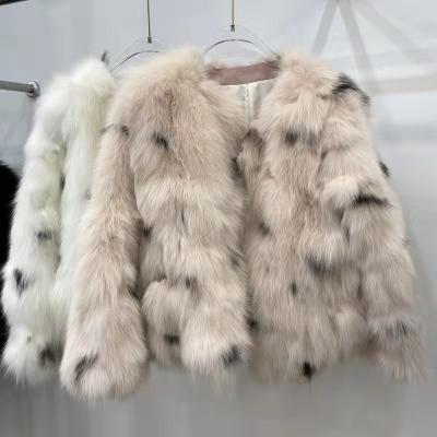 China Women's Real Fox Fur Coat Women's Warm Fox Fur Jacket Breathable Short Fur Coat Winter for sale