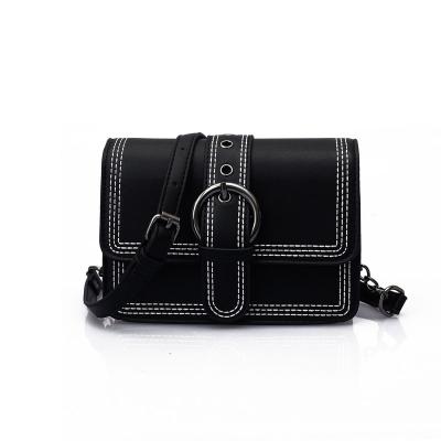 China Leather 2020 Fashion Women Leather Cheap Faux Leather Sling Bag Cross - Body With Metal Chain Bag for sale