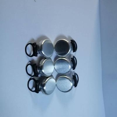 China Factory Custom Non-Refillable Wine Bottle Sealing Cap Wine Bottle Pull Ring Plastic Glass Cap for sale