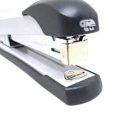 China Easy Opreation M-8 Good Quality Modern Professional Stapler (24/6,26/6) Metal Stationery Set for sale