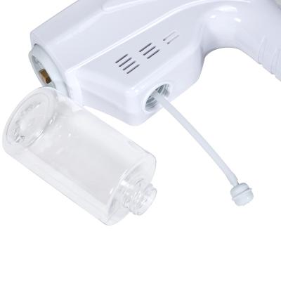 China 2022 Rechargeable Portable Nano Face Steamer Face Spray Gun Radio Ionic Dust Mist Moisturizer Sprayer for sale