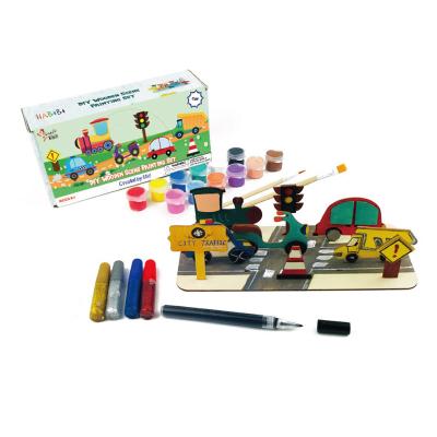 China Kids Toys DIY Hot Selling Drawing Set Transport Unfinished Wooden Piece For Kids Shape Wooden Pieces Painting Kit for sale