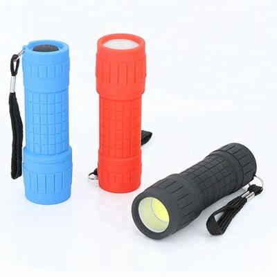 China Hot Selling Promotional Mini Cheap LED Plastic Emergency Flashlight for sale