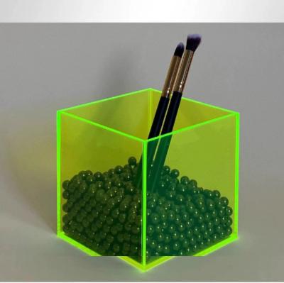 China PMMA Brush Box Acrylic Pen Box For Home Decor And Commercial Promotion for sale