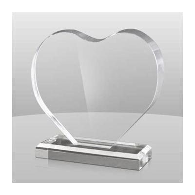 China Custom Size Heart Shaped Acrylic Plaque Plexiglass Awards For Business Recognition for sale