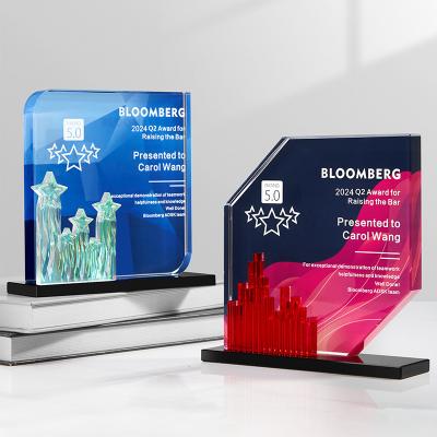 China Hochwertiges Geschenk Großhandel Acryl Trophy Plexiglas-Auszeichnung oder Gedenktafel für herausragende Mitarbeiter zu verkaufen