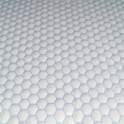 China Classic Anti-UV Hexagonal Patterns Knitted Jacquard Fabrics With Mid-Molecular Cool Patterns for sale