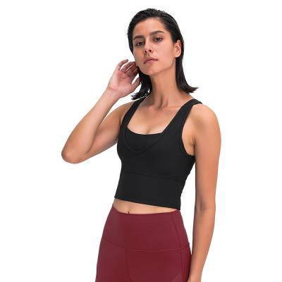 China Manufacturer Cropped Nylon Tight Fit Women Yoga Top Workout Apparel Gym Yoga Tops Wear Manufacturer for sale