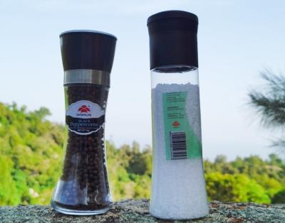 China Plastic Head & Ceramic Core Seasoning Grinder: 180ml Glass vs 350ml Plastic à venda