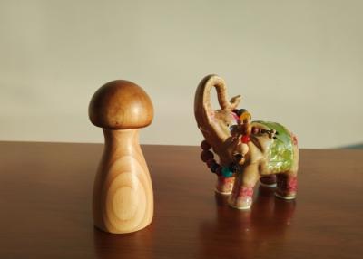 China Modern Mushroom Sal y Pimienta Acacia Molino de Madera Conjunto de 2 Pcs Molino Con bandeja Molino de colección de utensilios de cocina en venta