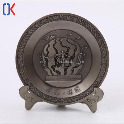 China Custom Antique Badge China Porcelain Plate 3D Metal Instrument for sale