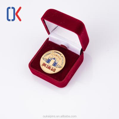 China China Exclusive Fashion Exquisite Metal Lapel Racing Pins For School for sale