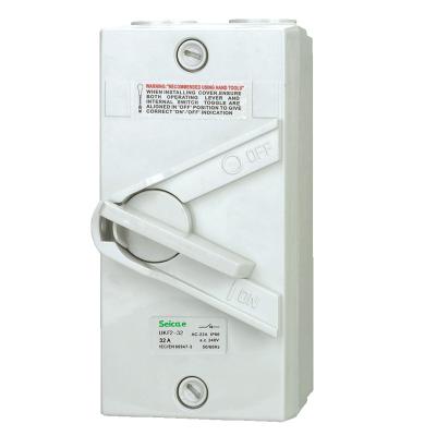 China El interruptor del aislador de la manija 32A de Padlockable, IP66 impermeabiliza los interruptores y los zócalos en venta