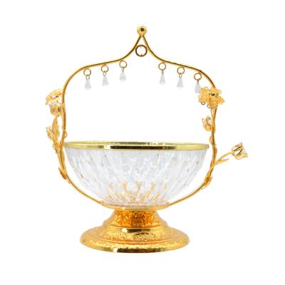 China New Design Gold Thin Metal Bowl Sustainable Fruit Basket Silver Elegant Storage Party Weeding Basket for sale