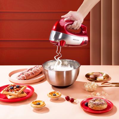 China Redmond 300w Electric Hand Mixer Hand Mixer Hand Mixer Hand Beater Ejector Knob Electric Manual Beater for sale