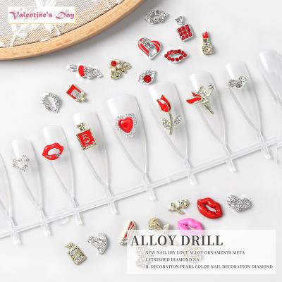 China Shiny 2022 New Valentine's Day Alloy Nail Art Designs 3D Heart Shape Rhinestones Diamond Nails Accessories Art for sale